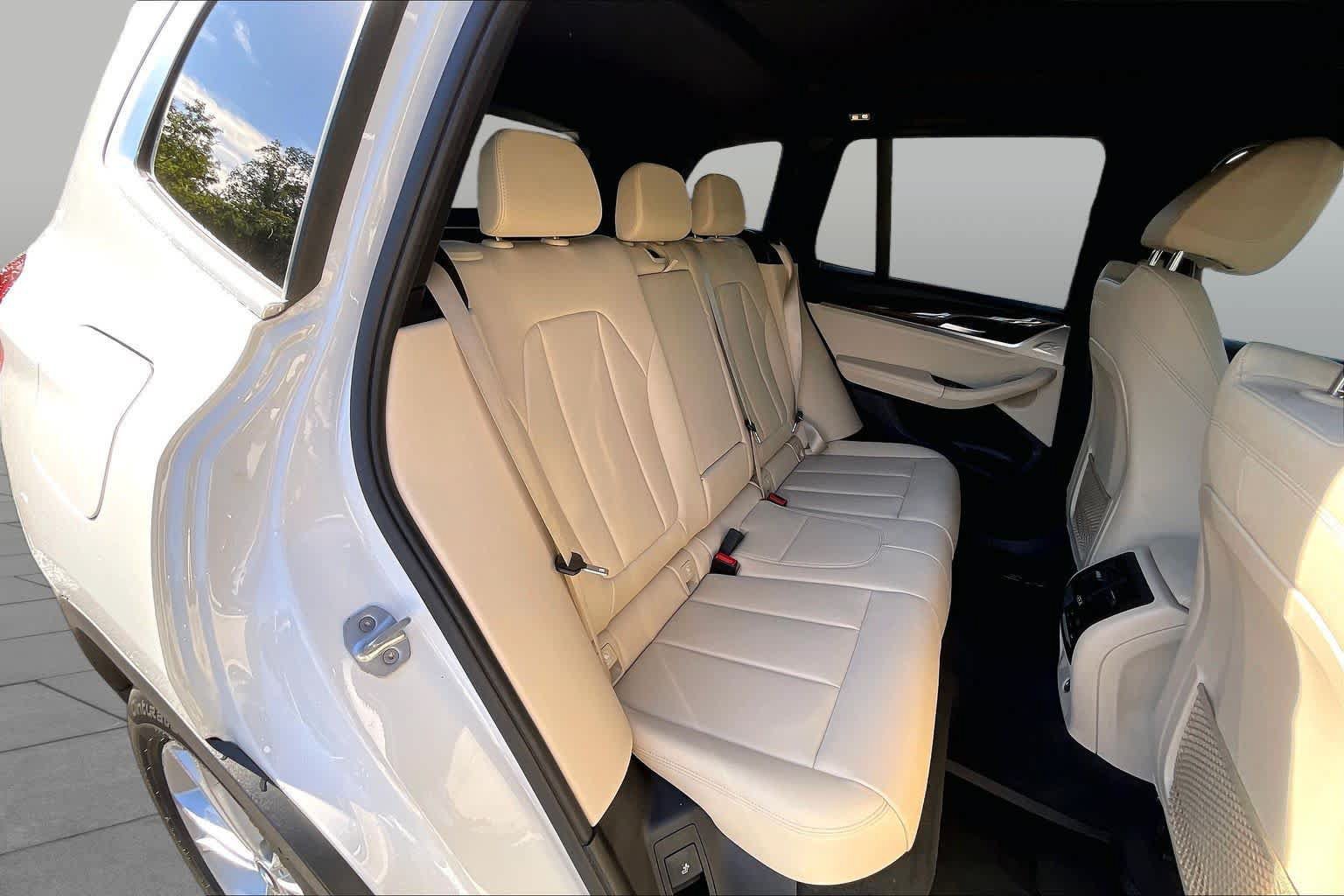 Used 2018 BMW X3 xDrive30i AWD/4WD image 18
