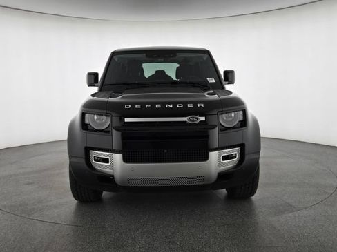 Certified 2024 Land Rover Defender 110 SE AWD/4WD image 21