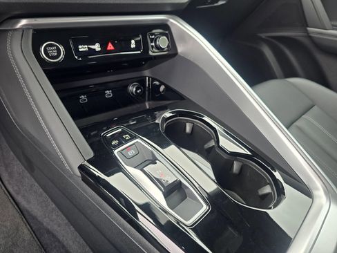 Certified 2025 Audi Q5 Premium w/ Premium Plus AWD/4WD image 15
