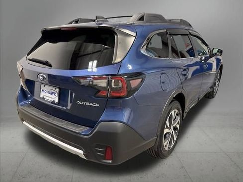 Used 2022 Subaru Outback Limited AWD/4WD image 5