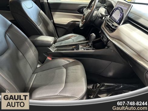 Used 2022 Jeep Compass Limited AWD/4WD image 17