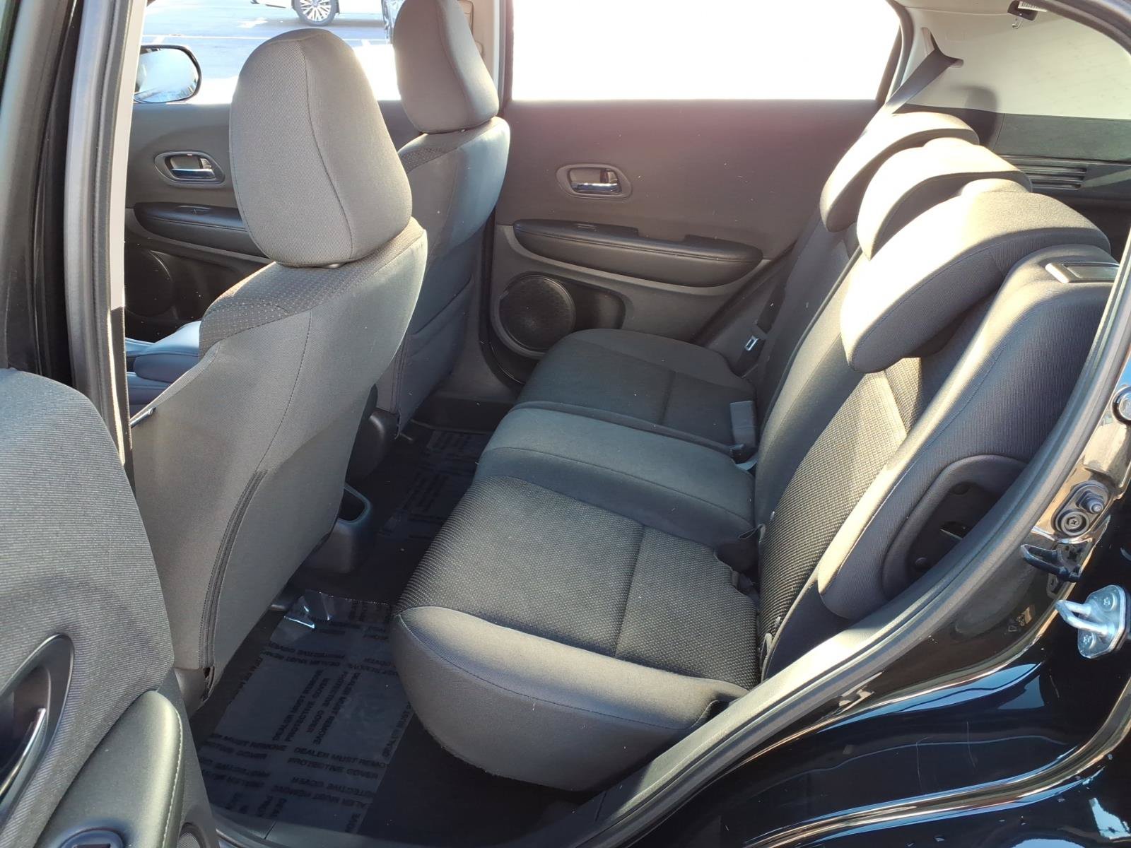 Used 2022 Honda HR-V LX image 6