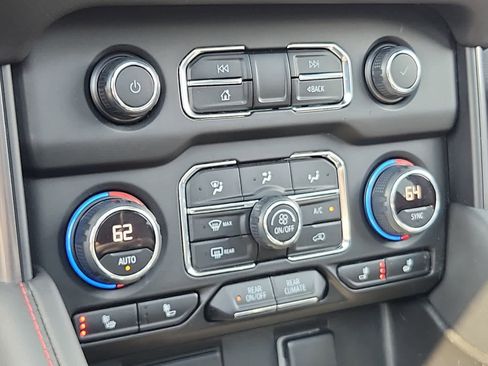 Used 2023 Chevrolet Tahoe RST image 18