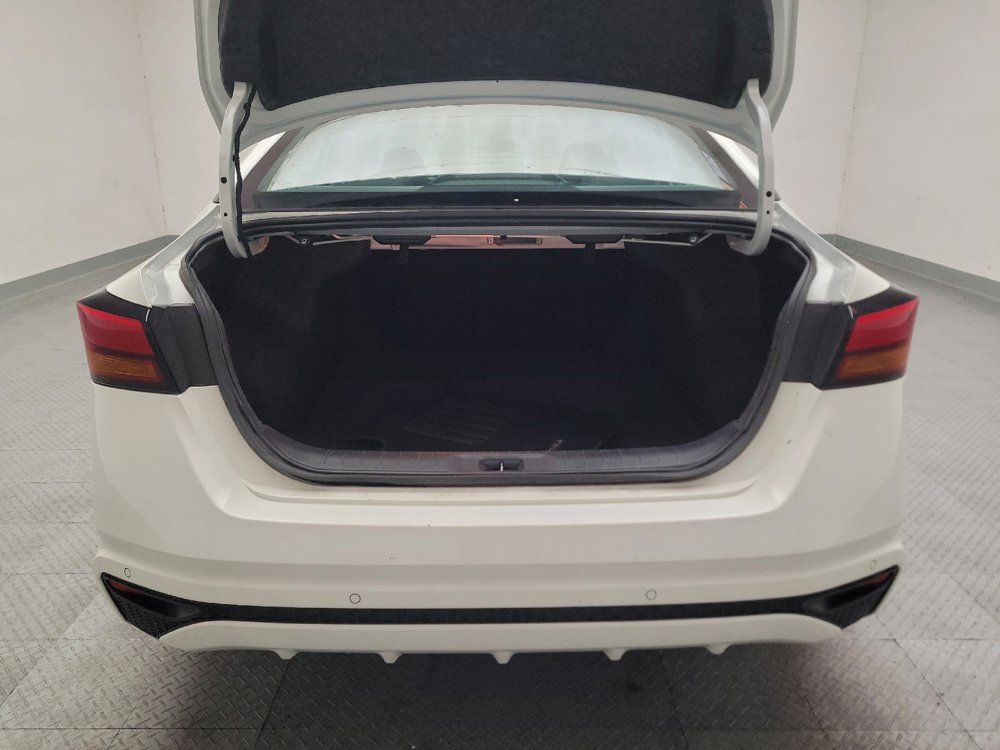 Used 2025 Nissan Altima 2.5 SV FWD image 29