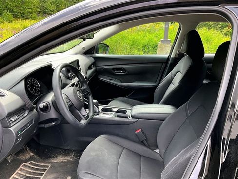 Used 2024 Nissan Sentra S FWD image 7