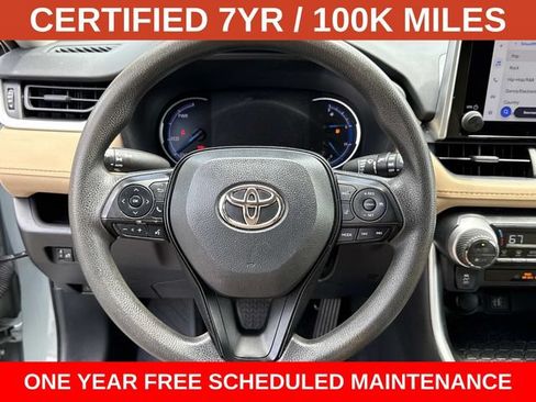 Used 2023 Toyota RAV4 XLE AWD/4WD image 18