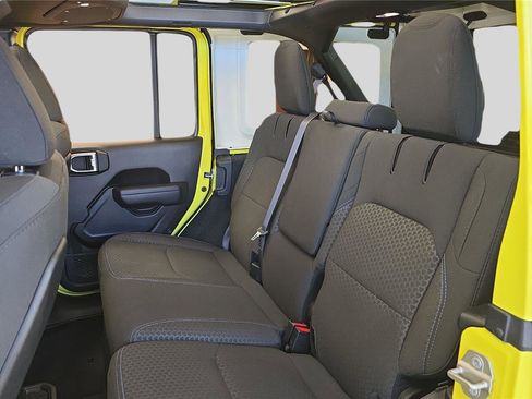 Used 2024 Jeep Wrangler Unlimited Rubicon 4xe w/ Technology Group AWD/4WD image 20