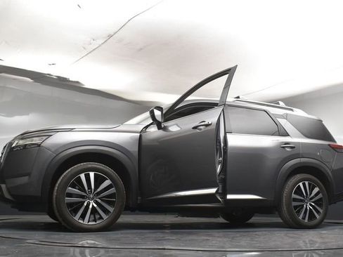 Used 2023 Nissan Pathfinder Platinum AWD/4WD image 33
