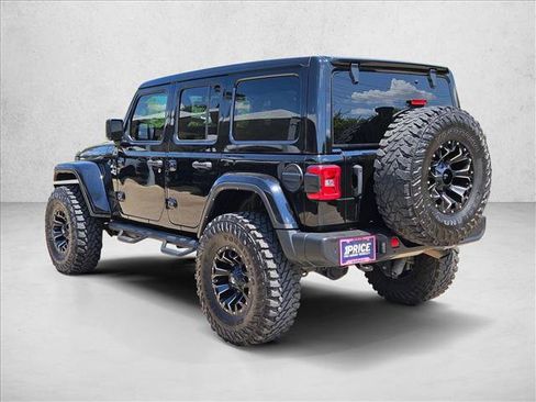 Used 2021 Jeep Wrangler Unlimited Sahara AWD/4WD image 8