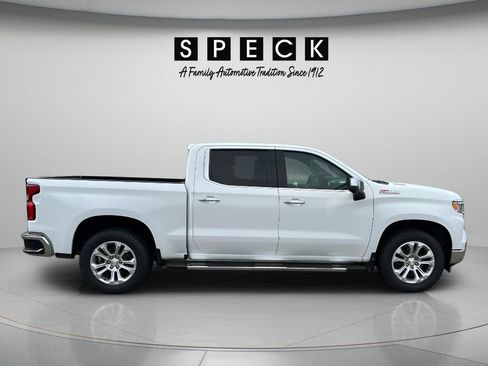 Used 2022 Chevrolet Silverado 1500 LTZ AWD/4WD image 6