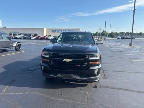 Used 2017 Chevrolet Silverado 1500 LT w/ All Star Edition AWD/4WD image 5