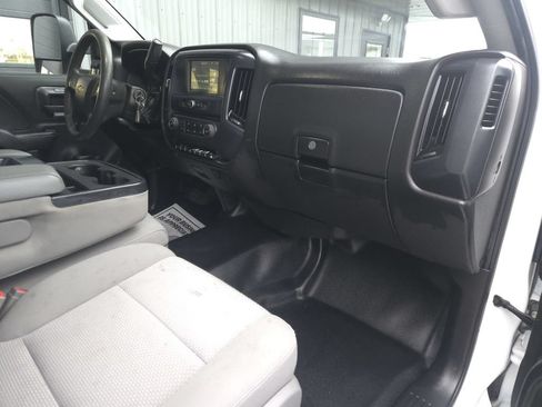 Used 2017 Chevrolet Silverado 3500 W/T RWD image 18