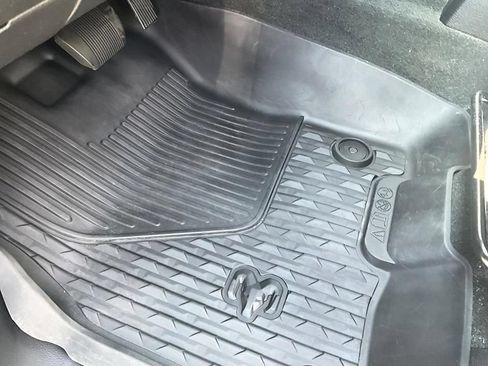 Used 2023 RAM 1500 Big Horn AWD/4WD image 18