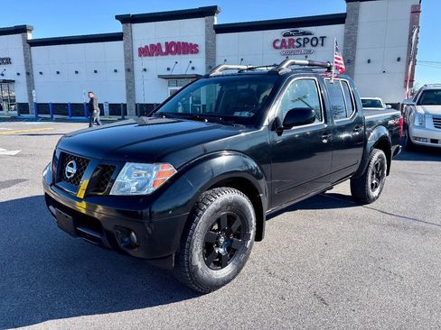 Used 2012 Nissan Frontier PRO-4X w/ Pro-4x Luxury Pkg image 2