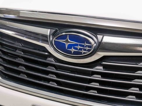 Used 2019 Subaru Forester Limited AWD/4WD image 13