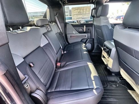 New 2025 GMC Hummer EV 2X AWD/4WD image 28