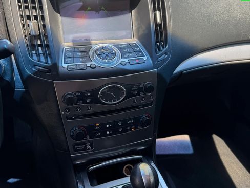 Used 2013 INFINITI G37 Journey w/ Premium Pkg RWD image 17