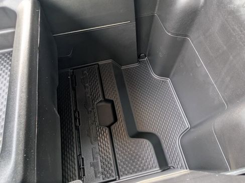 New 2026 RAM 1500 4x4 Crew Cab image 34