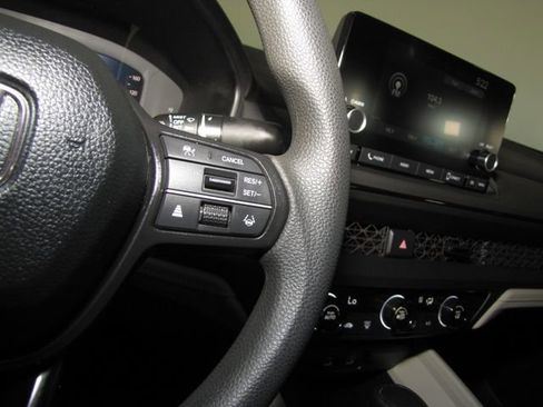 Used 2024 Honda Accord LX image 6