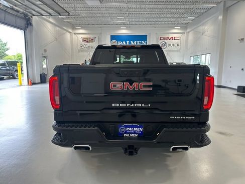 Used 2025 GMC Sierra 1500 Denali w/ Technology Package AWD/4WD image 6
