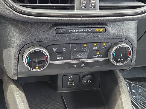 Used 2025 Ford Escape ST-Line FWD image 27