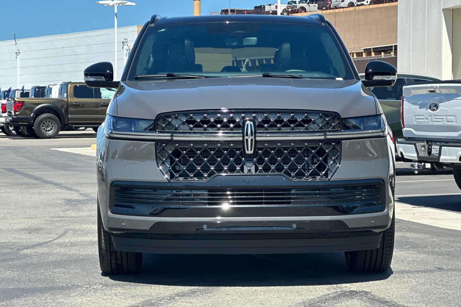 New 2027 Lincoln Navigator L Black Label AWD/4WD image 8
