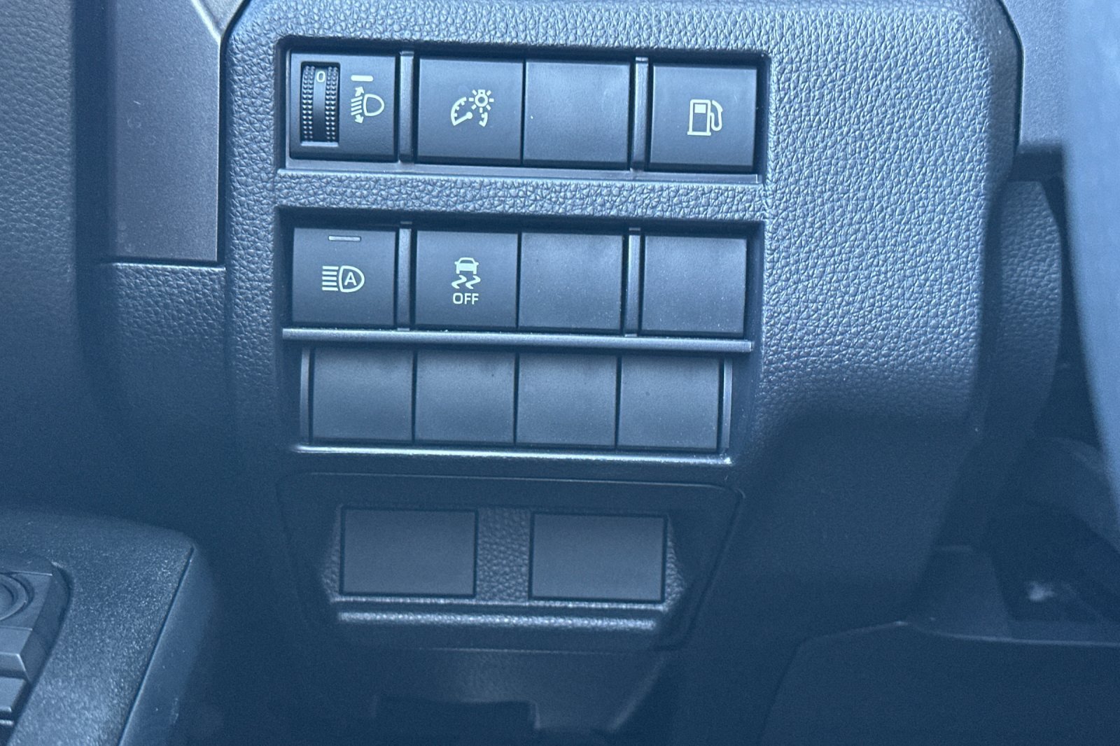 Certified 2026 Toyota 4Runner SR5 RWD image 44