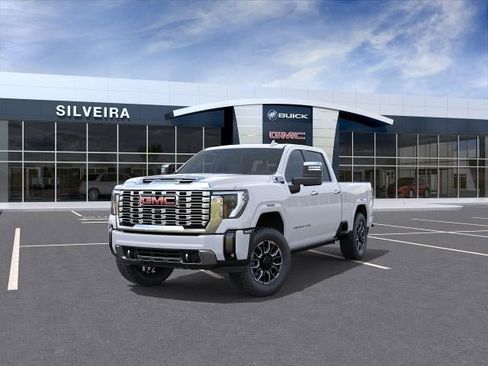 New 2026 GMC Sierra 3500 Denali w/ Denali Reserve Package AWD/4WD image 8