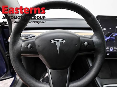 Used 2023 Tesla Model 3 Standard Range RWD image 10