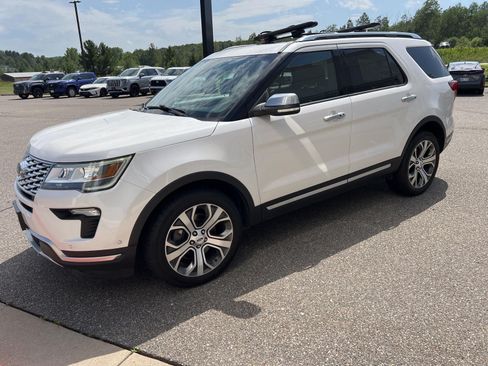Used 2018 Ford Explorer Platinum AWD/4WD image 37