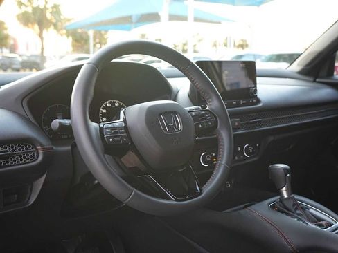 Used 2024 Honda HR-V Sport image 2