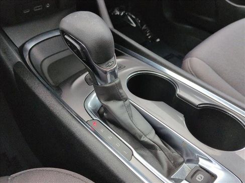 Used 2023 Chevrolet Malibu LT image 13