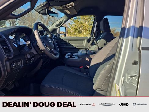 New 2026 RAM 3500 Tradesman AWD/4WD image 10