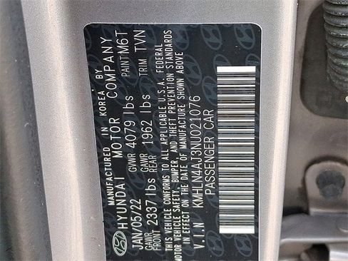 Certified 2022 Hyundai Elantra Limited w/ Cargo Package image 27