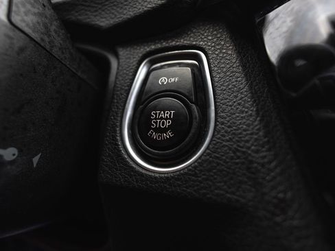 Used 2018 BMW M3 w/ Executive Package RWD image 13