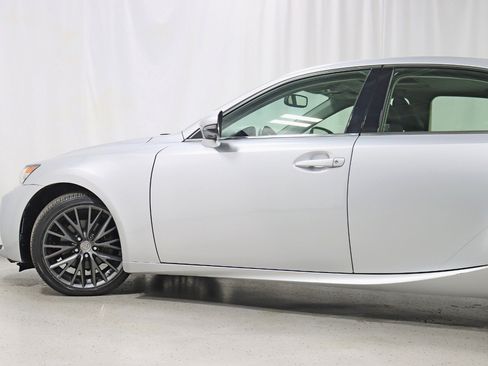 Used 2015 Lexus IS 250 AWD w/ Navigation System Package image 11