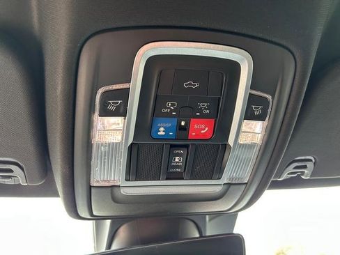 Used 2021 RAM 1500 Laramie image 25