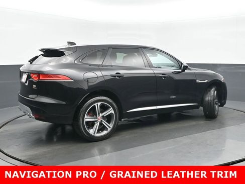Used 2020 Jaguar F-PACE S image 3