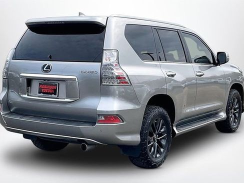 Used 2023 Lexus GX 460 Premium w/ Premium Package image 13