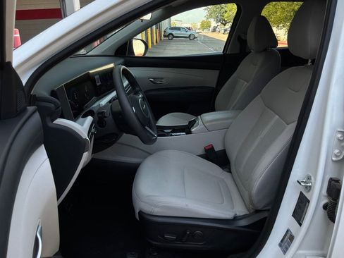 Used 2026 Hyundai Tucson SEL FWD image 10