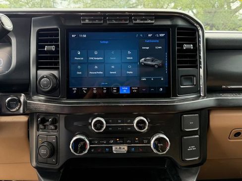 Used 2023 Ford F350 Lariat w/ Lariat Ultimate Package AWD/4WD image 16