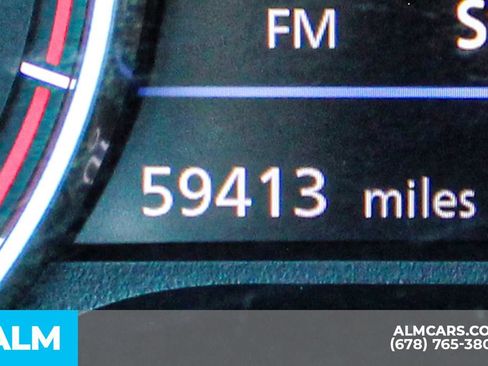 Used 2024 Nissan Sentra SV FWD image 34