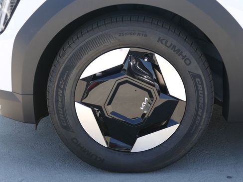 New 2026 Kia EV9 Light image 10