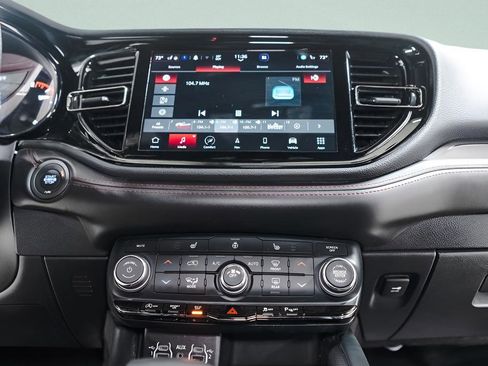 Used 2026 Dodge Durango GT image 13