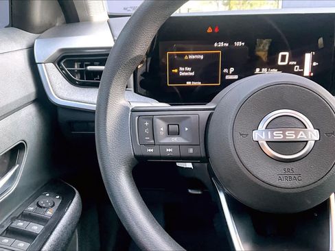 Certified 2026 Nissan Kicks SV FWD image 23