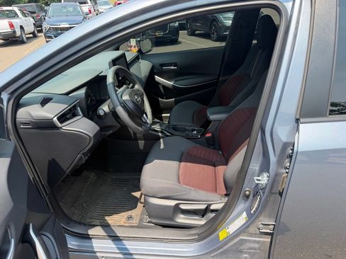 Used 2024 Toyota Corolla SE FWD image 9
