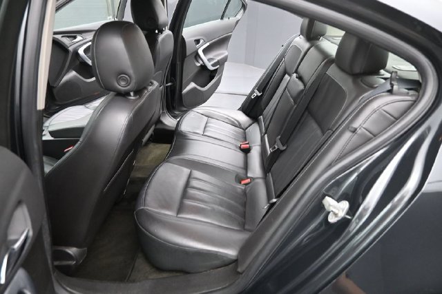 Used 2015 Buick Regal Premium FWD image 15