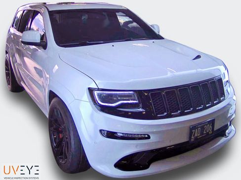 Used 2015 Jeep Grand Cherokee SRT w/ Trailer Tow Group IV AWD/4WD image 13