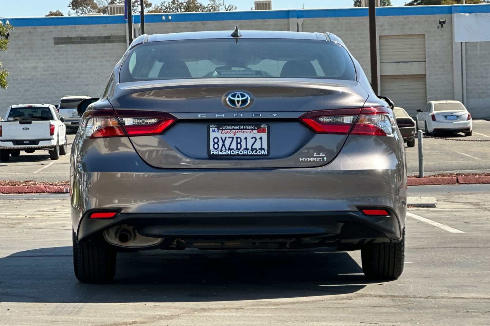 Used 2021 Toyota Camry LE FWD image 8