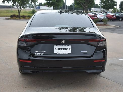 Used 2025 Honda Accord EX-L image 6